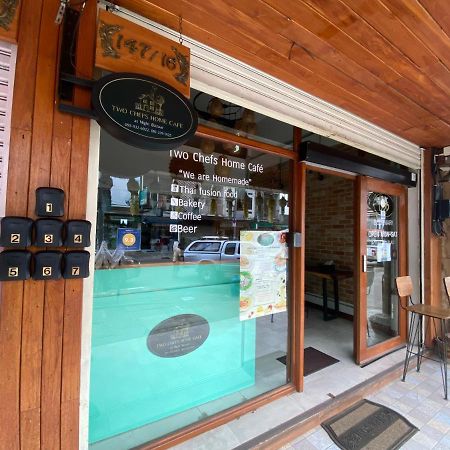 Апартаменти Boonnark Bed Night Bazaar No Car Parking Чіангмай Екстер'єр фото