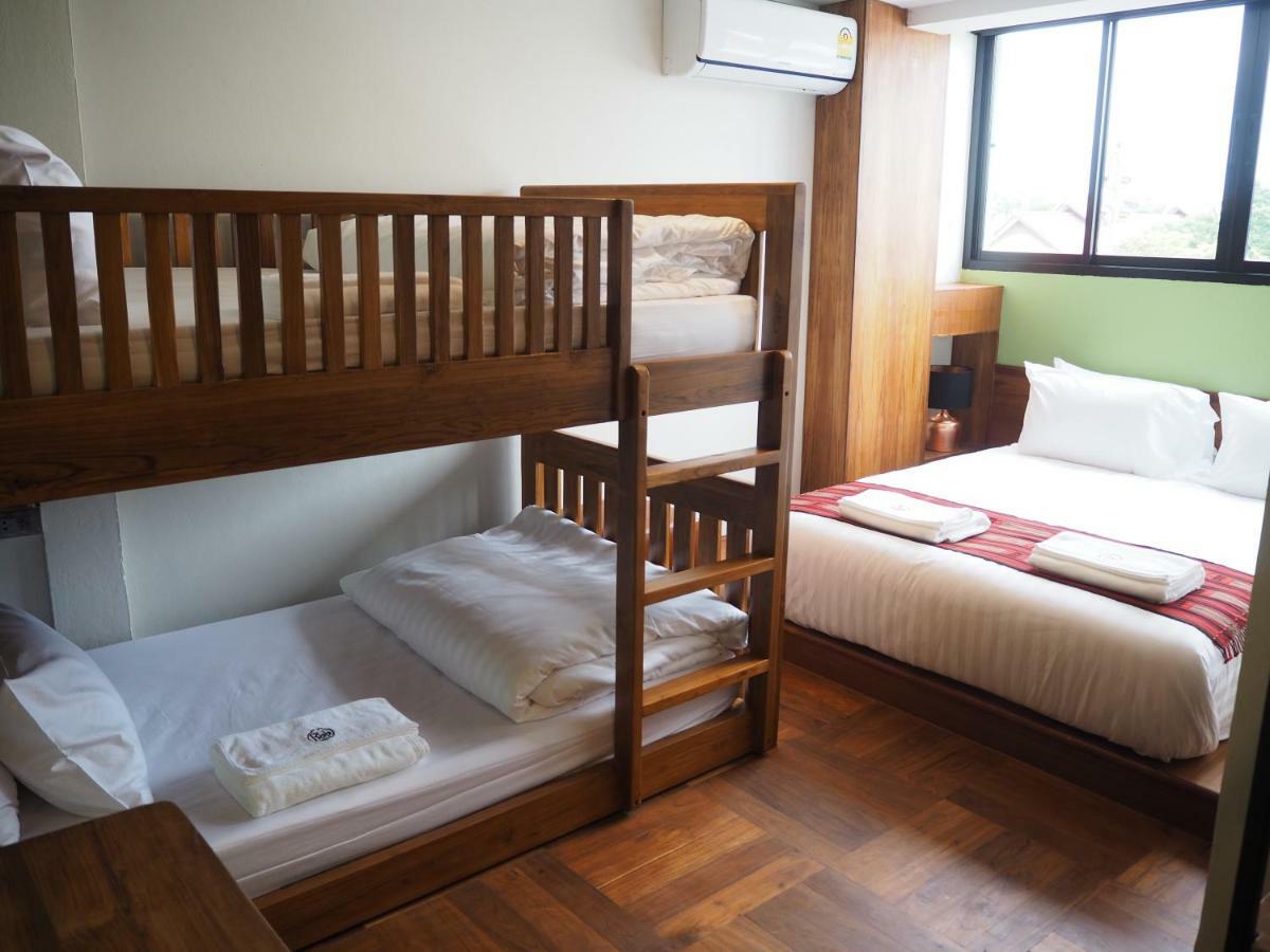 Апартаменти Boonnark Bed Night Bazaar No Car Parking Чіангмай Екстер'єр фото