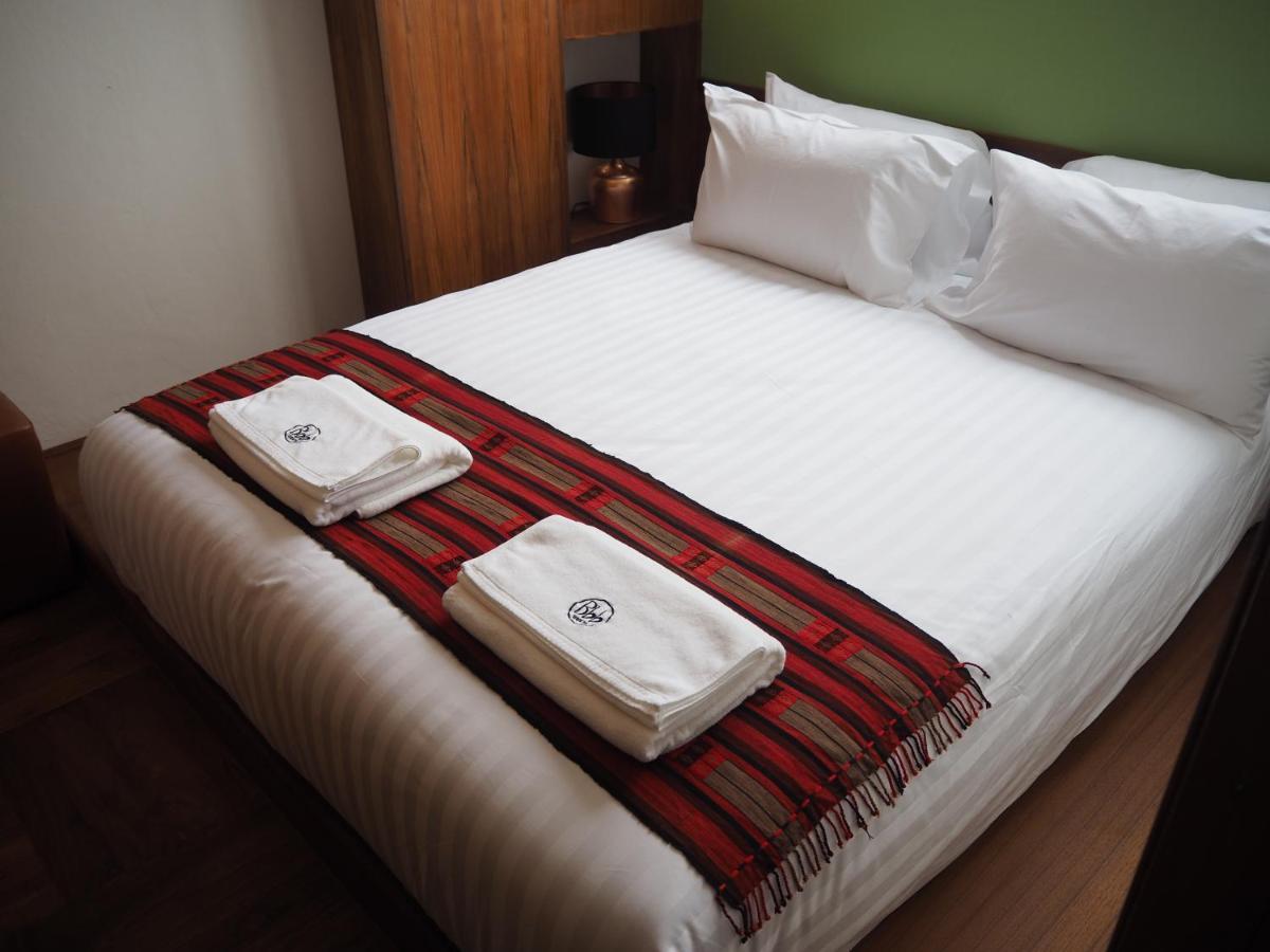 Апартаменти Boonnark Bed Night Bazaar No Car Parking Чіангмай Екстер'єр фото